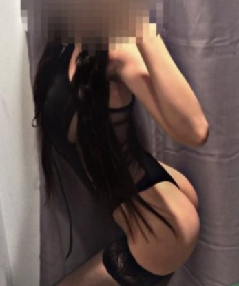 Алина, 19